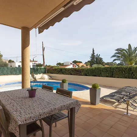 Innouthome Familiar Piscina Coll De Balaguer Holiday home
